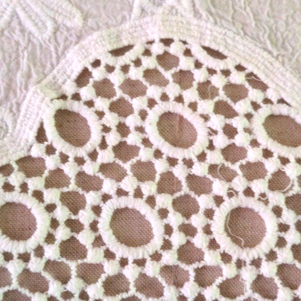 Celllabie Top - Picture 6 of 10